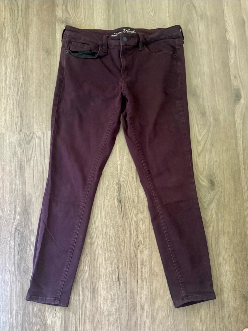 Universal Thread Women's Skinny Pants in Burgundy